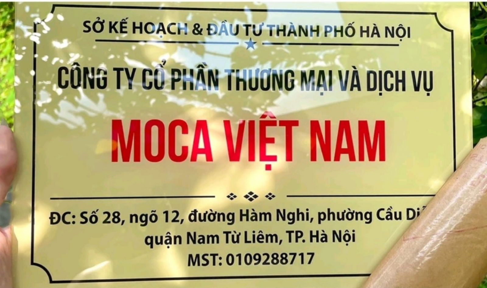Các biển quảng cáo ở Việt Nam